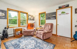 305 Case, Kingsford, MI 49802