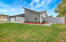 855 NW 76th Ter, Plantation, FL 33324