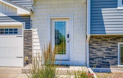 905 Burton Circle, Montrose, MN 55363