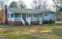 19 CARDINAL Drive, SHEPHERDSTOWN, WV 25443