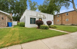 5143 Electric Avenue, Hillside, IL 60162