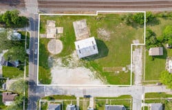 9107 W Depot Street, Yorktown, IN 47396