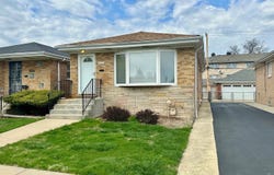 6322 W 63RD Place, Chicago, IL 60638