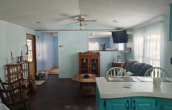 396 Hummingbird Pl, Plant City, FL 33565