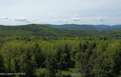 16 High West Road, Windham, NY 12496