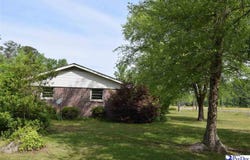 1864 S Fourth Street, Hartsville, SC 29550