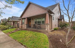 1703 WEBB LAKE DR, Silverton, OR 97381