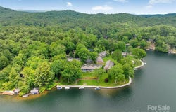 55 Toxaway Shores unit: 14, Lake Toxaway, NC 28747