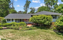 224 Sheffield Road, Greer, SC 29651-1027