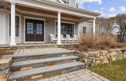 10 Uncle Stephens Road, West Dennis, MA 02670