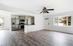 2450 VENLOE DRIVE, POLAND, OH 44514