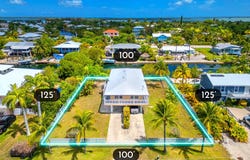 17137 W Bonita Lane, Sugarloaf Key, FL 33042