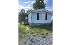 2573 Kentucky 11, Heidrick, KY 40949