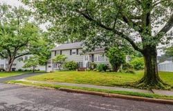 12 Aldrich Ave, Metuchen Boro, NJ 08840