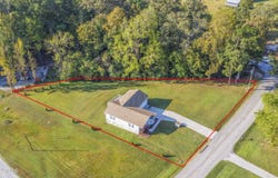 3337 Buttermilk Rd, Lenoir City, TN 37771