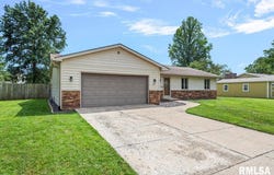 21 ARTHUR Drive, Rochester, IL 62563