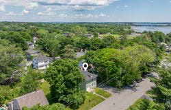 17 Wellington Road, Portland, ME 04103