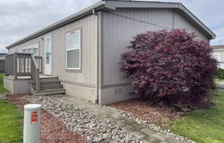 1000 S MCKERN CT, Newberg, OR 97132