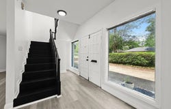 8346 Barnett Dr, Baton Rouge, LA 70809