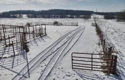 32, Bolivar, MO 65613