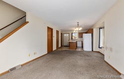 254 Carriage Lane SW, Grand Rapids, MI 49548