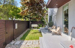 2904 Beach Ave, Venice, CA 90291