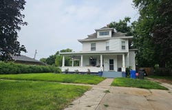 2216 15th Avenue, Central City, NE 68826