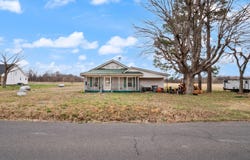 355 Wadesboro Road, Paducah, KY 42003