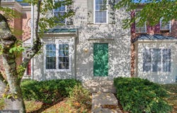6048 RAINA Drive, CENTREVILLE, VA 20120