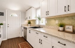 327 NE 5th Ave, Trenton, FL 32693