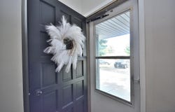 9051 S Carollton Dr, Oak Creek, WI 53154