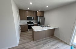 9612 W Tunis Dr, Sioux Falls, SD 57106
