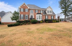 5292 Candleberry Drive SW, Lilburn, GA 30047