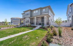 2423 Whistler Dr, Longmont, CO 80504