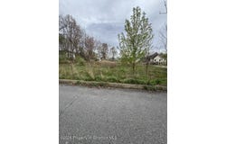 126 Chesterfield Lane, Scranton, PA 18504