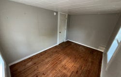32 1/2 Pine St, Waverly, NY 14892