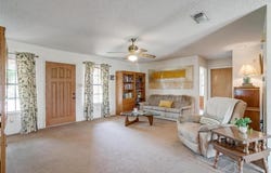 801 E 3rd Street, Weatherford, TX 76086