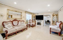 6527 Alcove Avenue, Valley Glen, CA 91606
