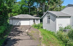 1619 Washington Memorial Drive, Saint Cloud, MN 56301