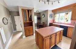724 S Franklin Avenue, Flint, MI 48503