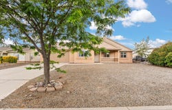 911 CHUCKWAGON Road SE, Rio Rancho, NM 87124