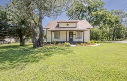 1811 S Walnut Street, Coffeyville, KS 67337