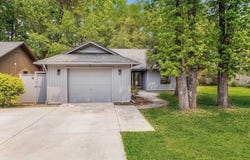 103 Hickory Dr., Conway, SC 29526