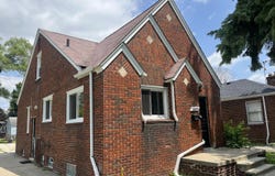16609 Edmore Drive, Detroit, MI 48205