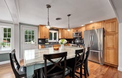 7 Perkins Row, Topsfield, MA 01983