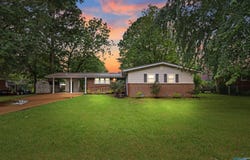 1006 NW Elm Street NW, Hartselle, AL 35640