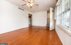 122 E COULTER AVENUE, COLLINGSWOOD, NJ 08108