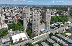 7004 Boulevard E, Guttenberg, NJ 07093
