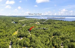 61 Dolloff Road, Sebago, ME 04029