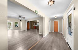 708 E Commerce Street, Mexia, TX 76667
